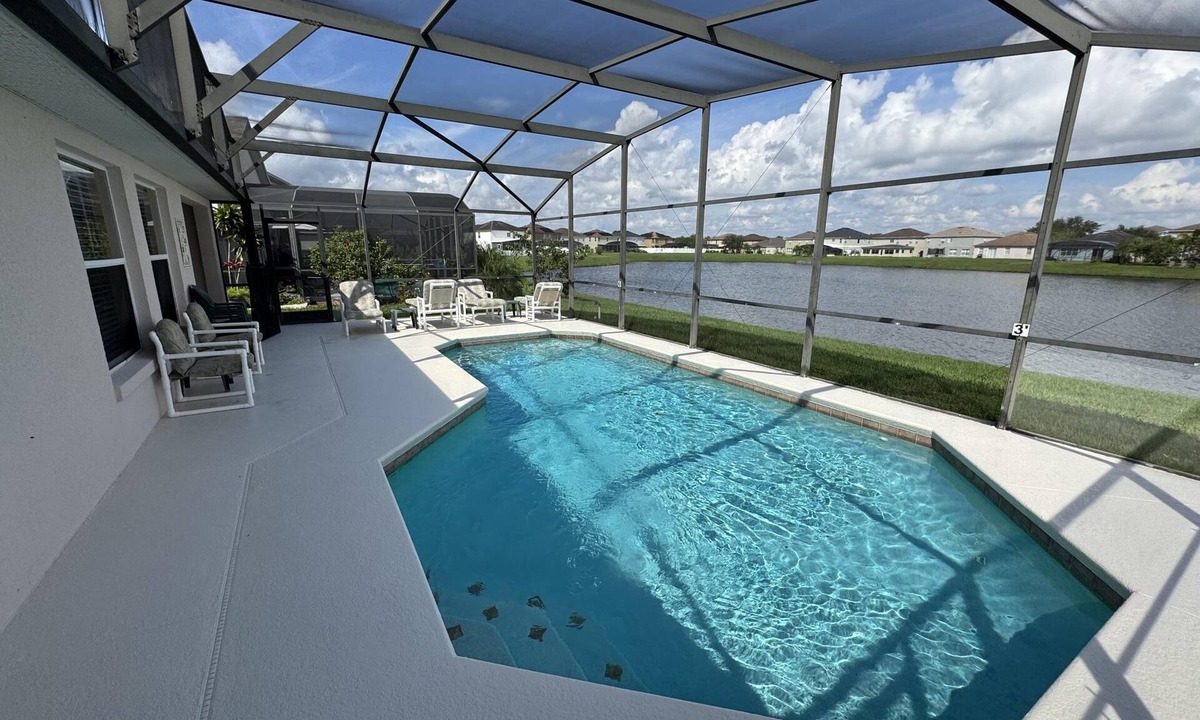 Kissimmee House | Fun‑Filled Family Retreat with Games Room and Pool
