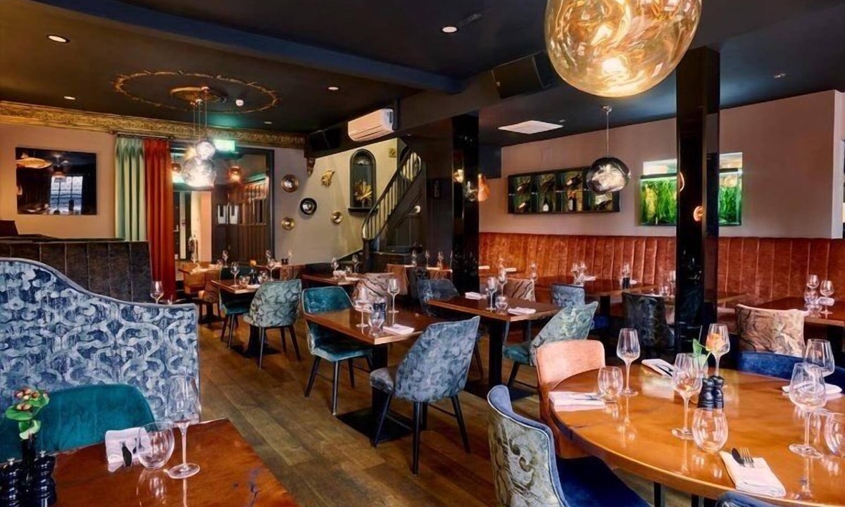 Epping Hotel | Funky Monk Restaurant and Rooms