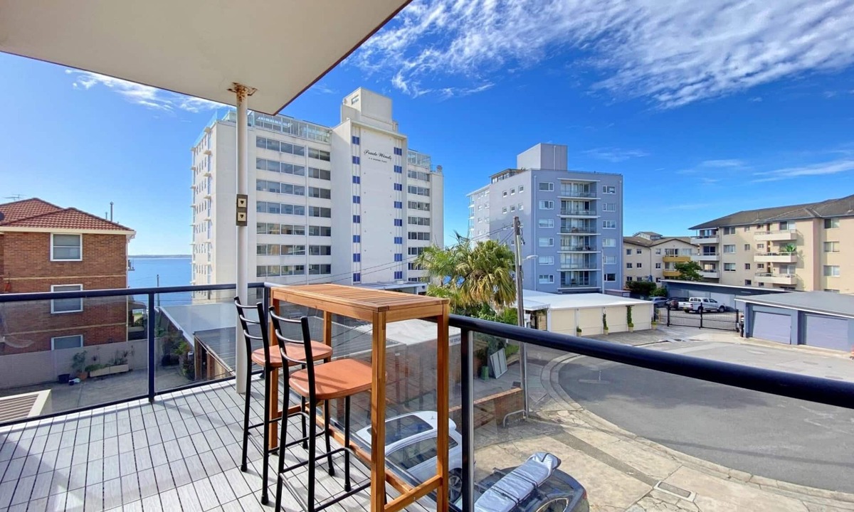 Cronulla Apartment | Furnished Beach-side Apartment 31