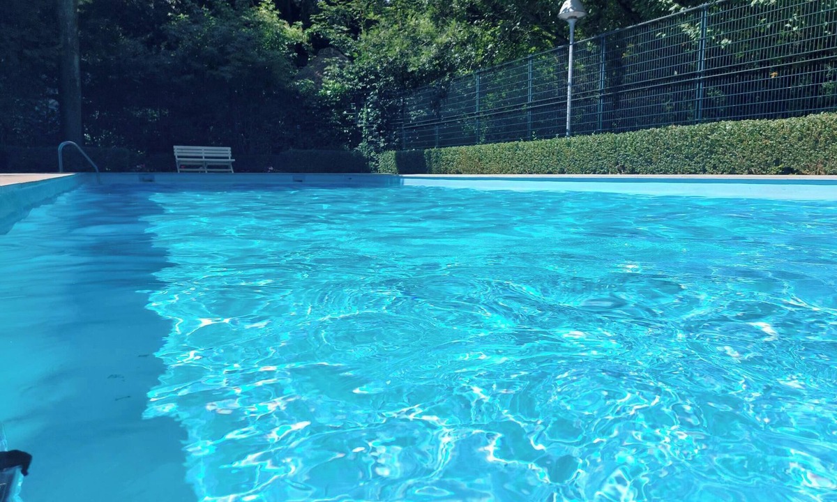 Saint-Maurice Pellevoisin Apartment | Furnished apartment+ swimming pool+ garage