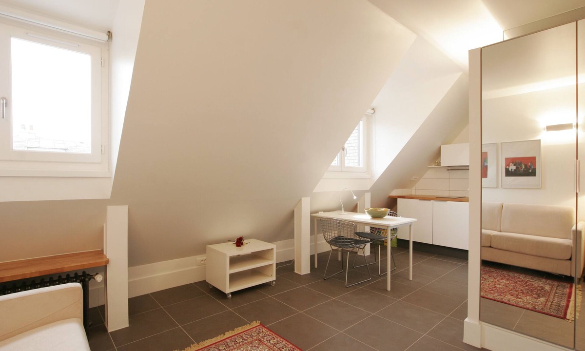 16th Arrondissement Apartment | Furnished studio Passy - Auteuil, Paris