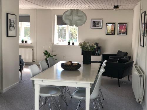 Bogense House | Gæstehuset Rosenvang