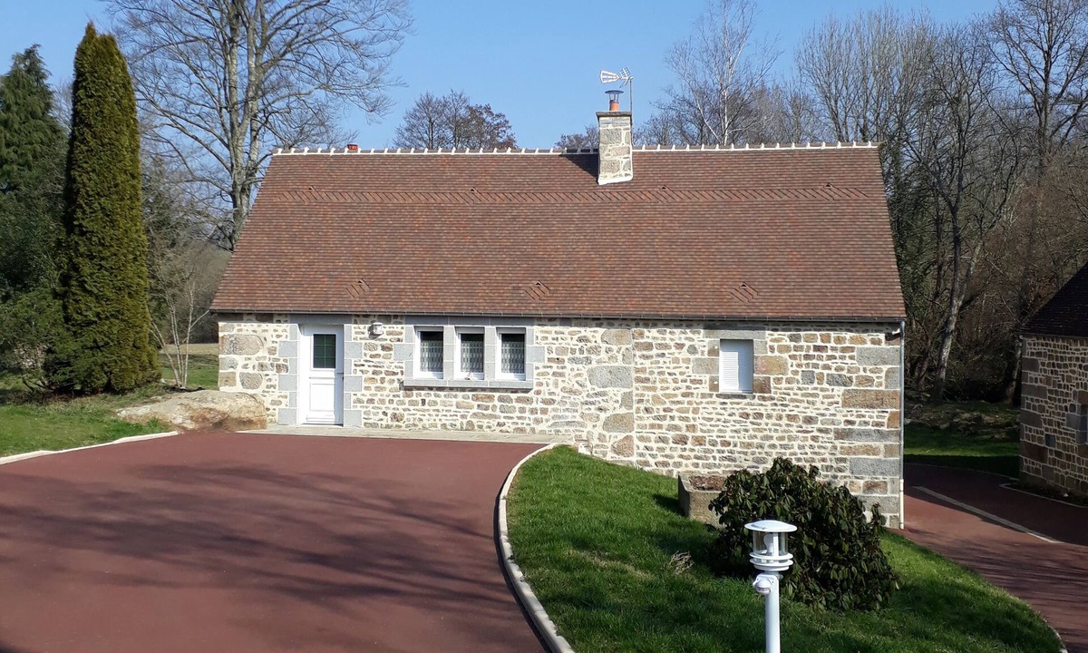 Sainte-Marguerite-de-Carrouges Cottage | Gîte à la Campagne 3 Étoiles