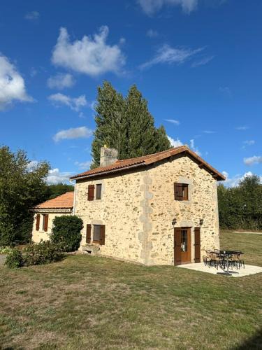 Secondigny House | Gîte à la campagne