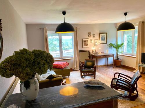 Moulins-le-Carbonnel House | Gîte écologique familial en campagne, idéal pour sports et nature - FR-1-410-452