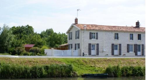 Damvix House | Gîte Ô Passage