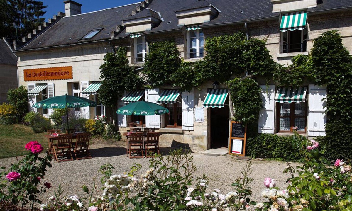 Croutoy Villa | Gîte 10 beds, 5 bedrooms, 5 bathrooms, private wc