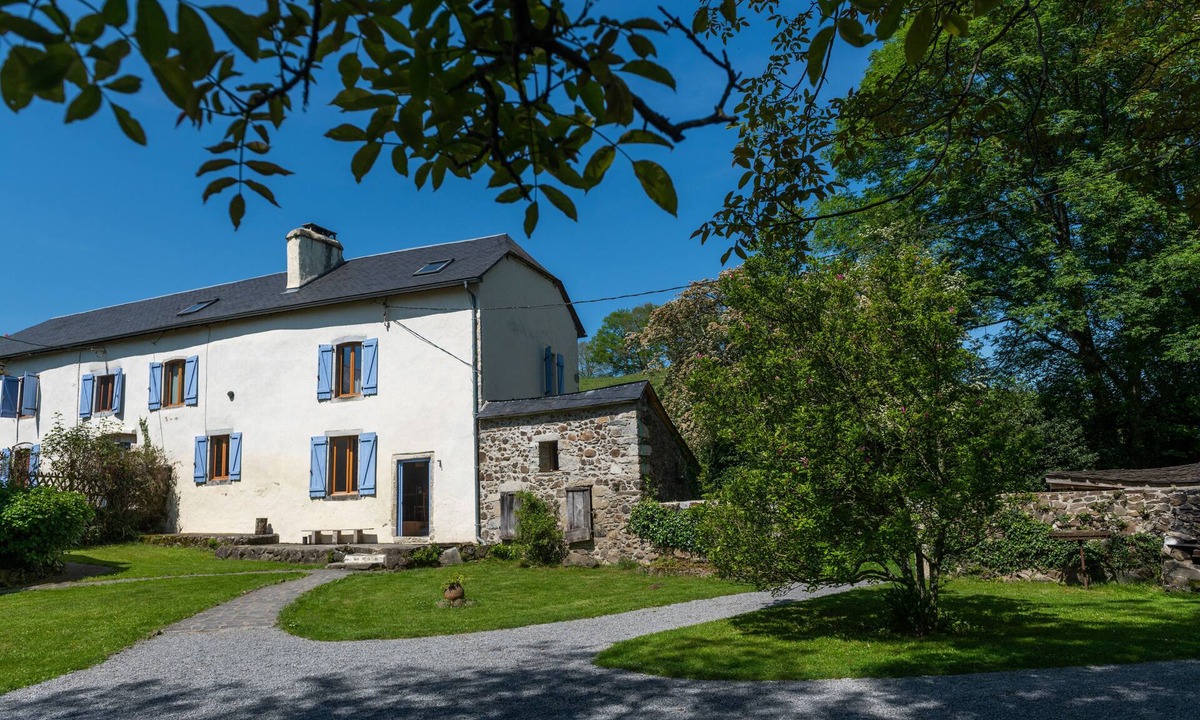 Arudy House | Gîte 15 pers