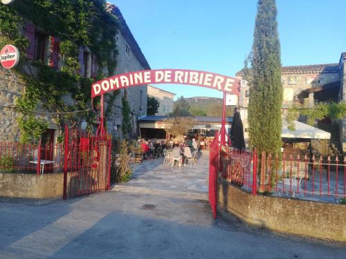 Grospierres Apartment | Gîte #3, 3 Pers, Domaine De Ribiere