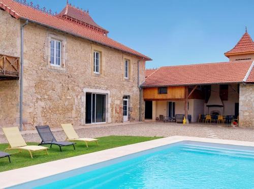 Feugarolles House | Gîte atypique au style industriel (Classé 4*)