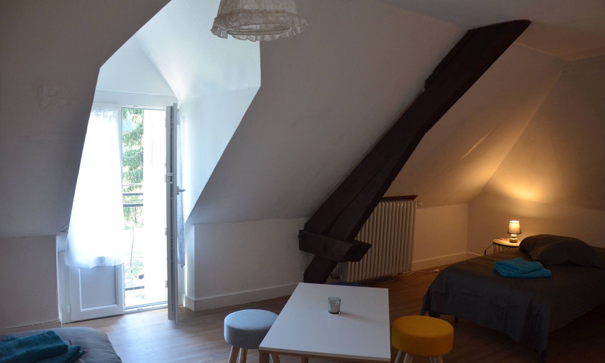 Chambon-sur-Voueize House | Gîte "Au Bord de L'eau"