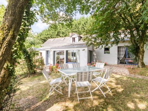 Joue-sur-Erdre House | Gîte au bord du lac avec jardin clos, cheminée et Wifi à Joué-sur-Erdre - FR-1-306-942