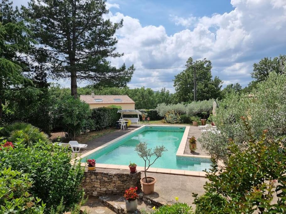 Saint-Laurent-de-Carnols House | Gîte avec Piscine au cœur de la Vallée de la Cèze