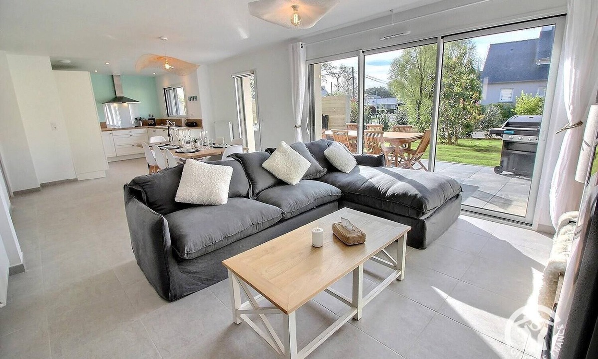 Lancieux House | Gîte Avec Jacuzzi 8 Personnes