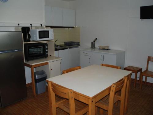 Mane Other | Gîte avec Terrasse à Mane - 1 Chambre, 4 Personnes - API-1-52-1673