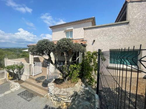 Joyeuse Apartment | Gîte Barbouillet -Village De Gîtes