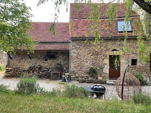 Semur-en-Auxois House | Gîte bourguignon premium