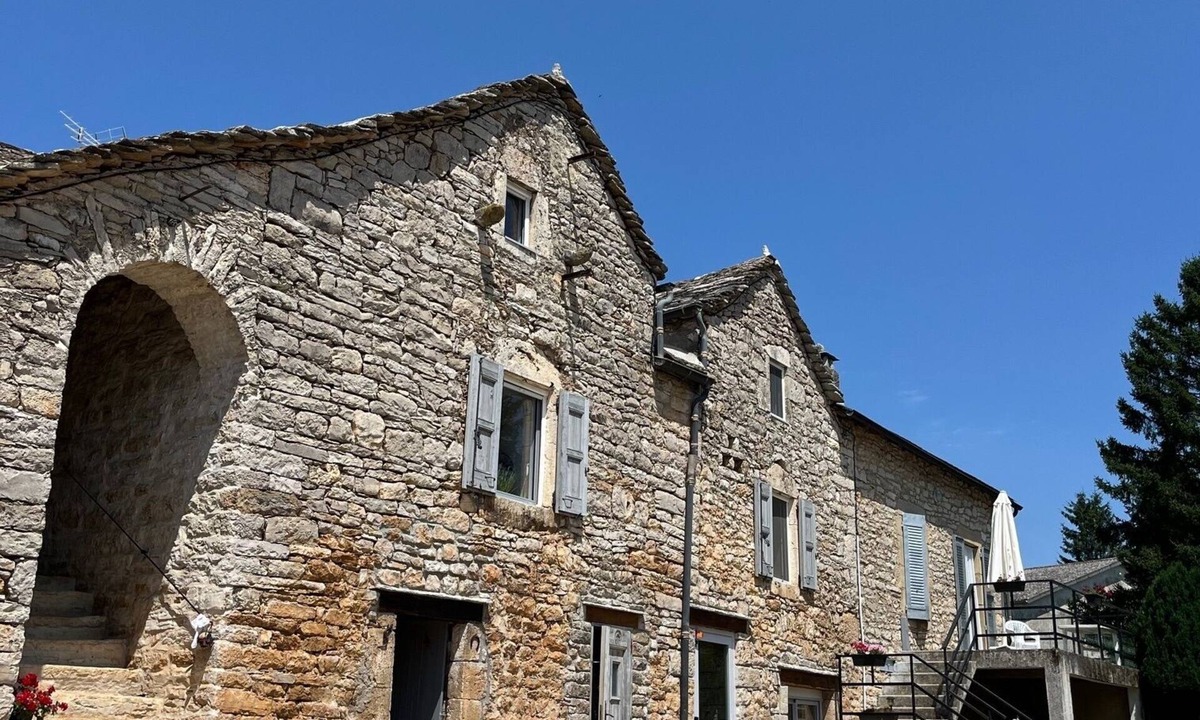 Le Massegros Apartment | Gîte Caussenard