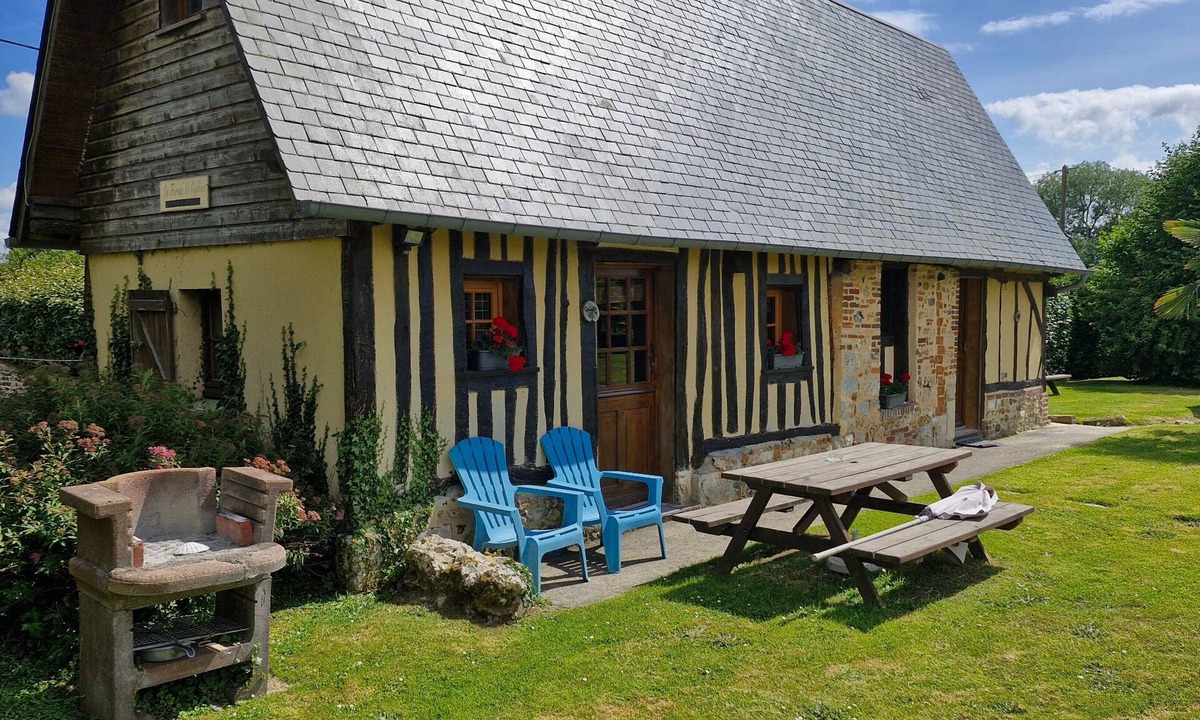 Fatouville-Grestain House | Gîte Cannelle for 2, near Honfleur with pool