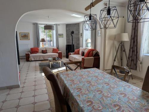 Toul House | Gîte Champêtre aux Portes de Toul avec Internet WiFi - FR-1-584-395