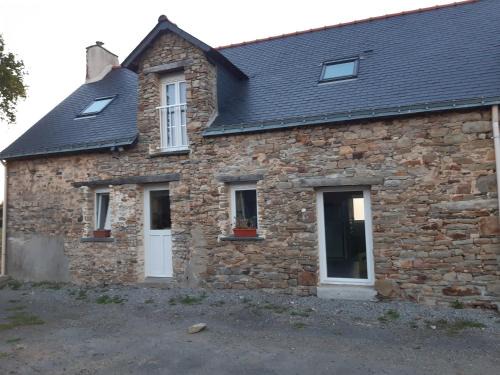 Ruffigne House | gîte « Chez Albertine et Thérèse »