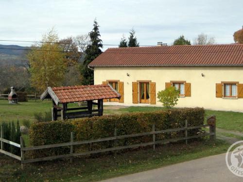 La Tuiliere House | Gîte convivial avec jardin, cheminée et animaux acceptés près de Roanne - FR-1-496-93