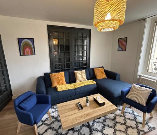 Retournac Apartment | Gîte Cosy - 90m2 - T4 - Climatisé - Tout équipé