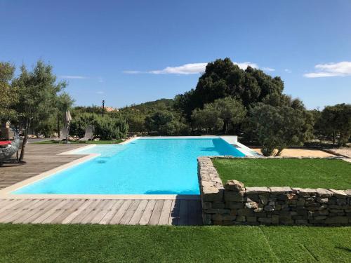 Cazevieille House | Gîte d'exception 4étoiles "La Villa du Pic St Loup"
