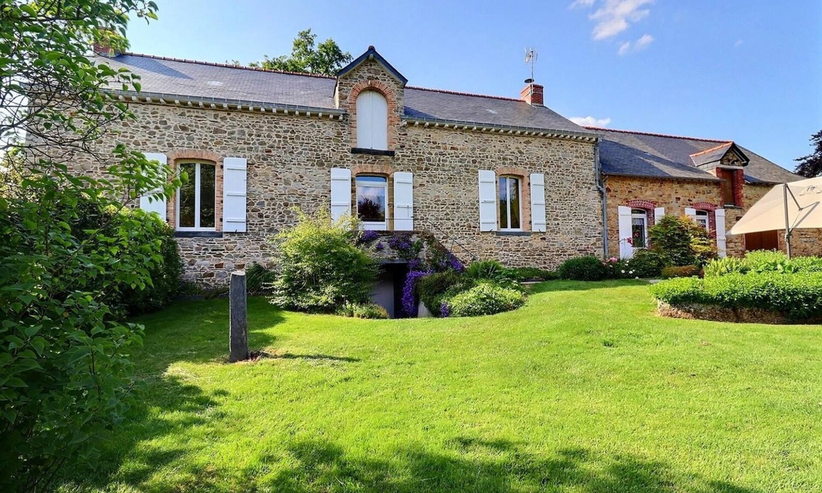 Saint-Sulpice-des-Landes House | Gîte de la Madeleine