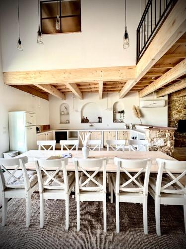 Baron House | Gîte dans un domaine - La cave du vigneron - Uzès - 10 personnes