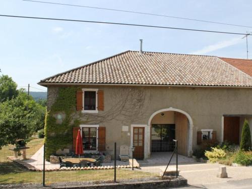 Brixey-aux-Chanoines House | Gîte de charme avec cheminée, terrasse et garage à Brixey-aux-Chanoines - FR-1-585-10