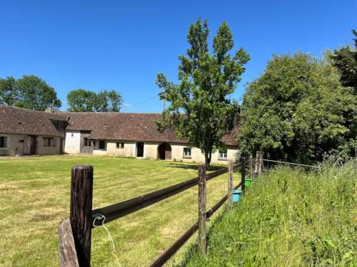 Courgains House | Gîte de charme calme au cœur du Perche, proche Le Mans - FR-1-410-478