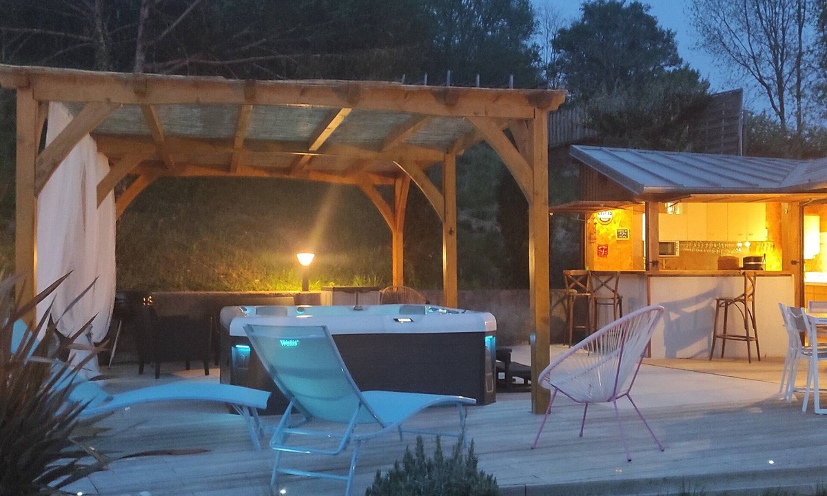 Molineuf House | Gîte de Charme de Beaujoyeulx