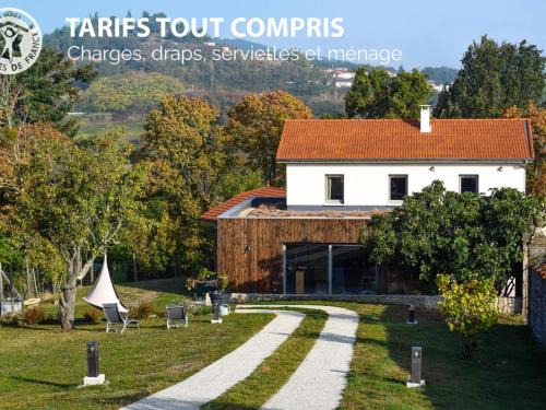 Montbrison House | Gîte de Charme pour 6 pers, Jardin & Étang privé - FR-1-496-157