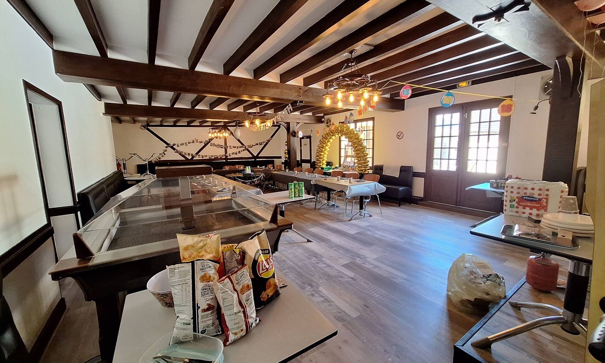 Saint-Brisson-sur-Loire Hotel | Gîte de l'olivier, reception room, parties and ceremonies, events.