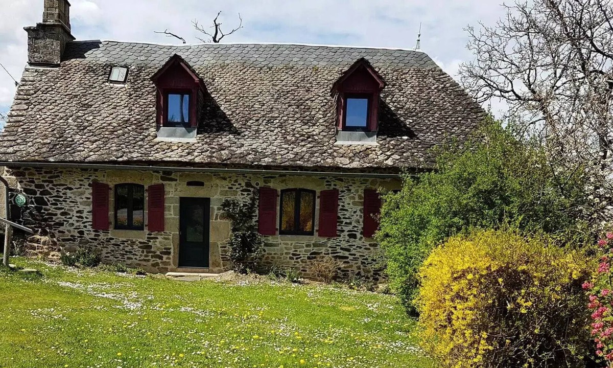 Saint-Martin-la-Meanne Villa | Gîte de France in Saint-Martin-la-Méanne 2 ears - Gite de France 5 people