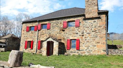 Sagnes-et-Goudoulet Apartment | Gîte de La Chareyre