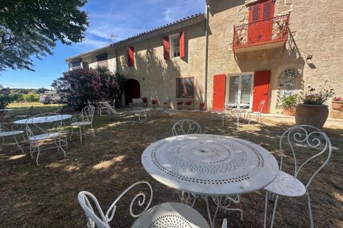 Aigues-Mortes Apartment | Gîte de la Cave Charme provençal avec jardin à Aigues-Mortes