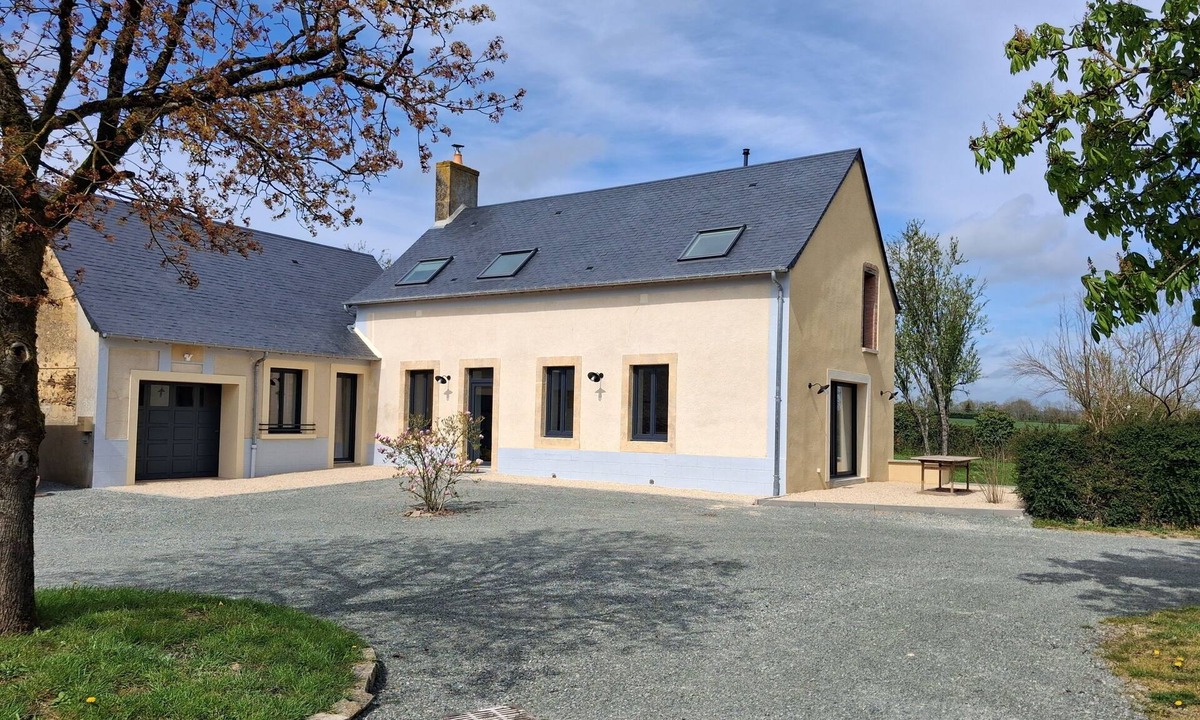 Parennes Other | Gîte de La Hangottière