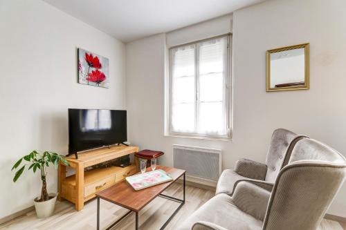 Saint-Gobain Apartment | Gîte de la Manufacture - Studio St-Gobain