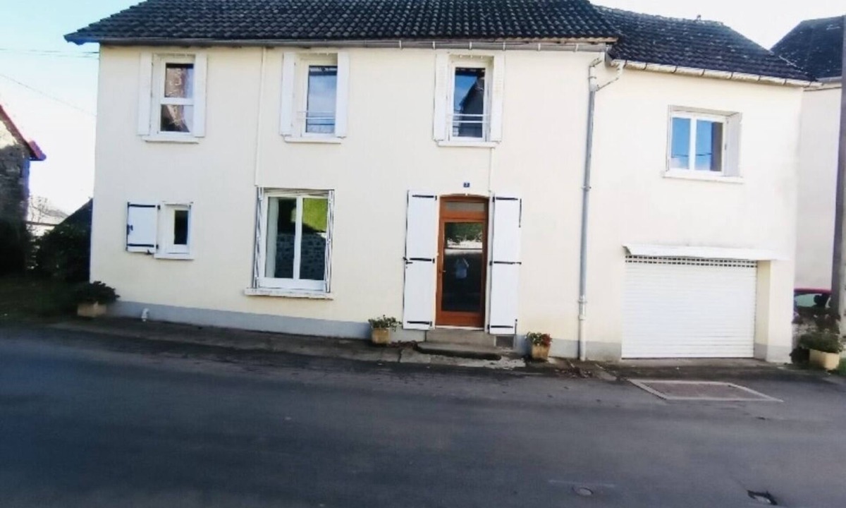 Pleaux House | Gîte de la Maronne