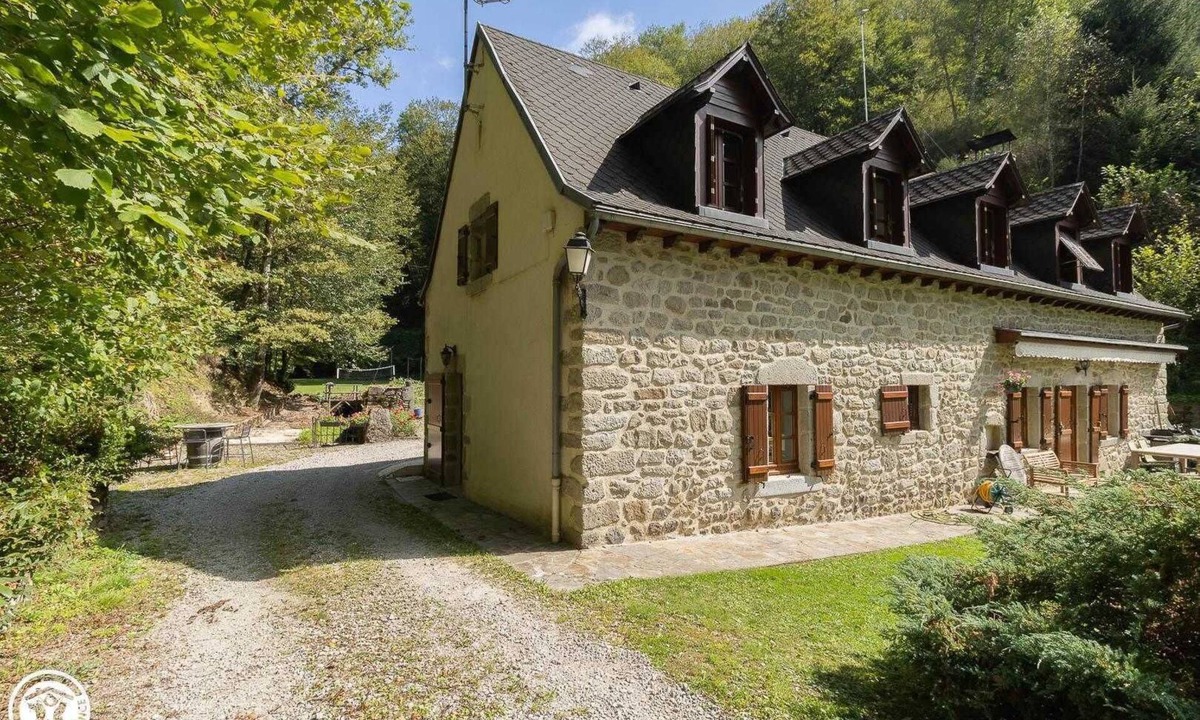 Larodde House | Gîte de la Roche - LARODDE