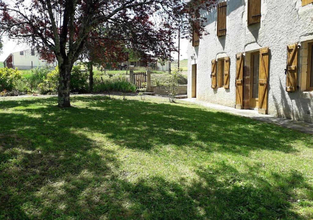 Sainte-Cecile-du-Cayrou House | Gîte de Magui