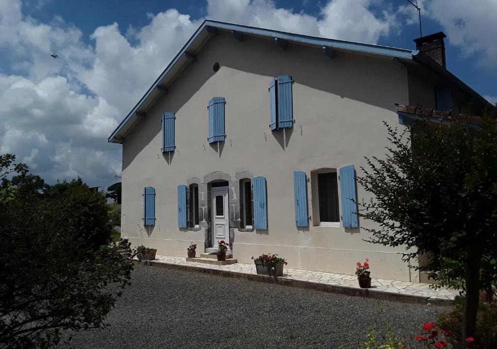 Clermont House | Gîte de Marcadé