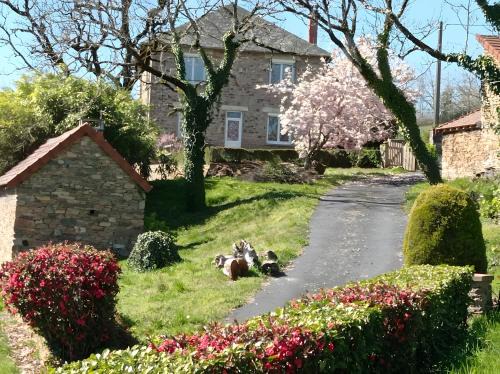 Beynat House | Gîte des Bruyeres