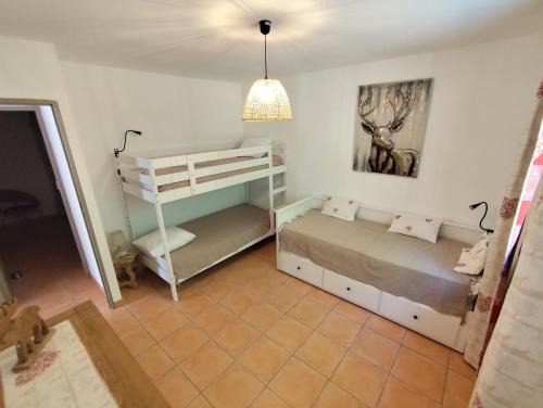 Los Masos House | Gîte des Chênes