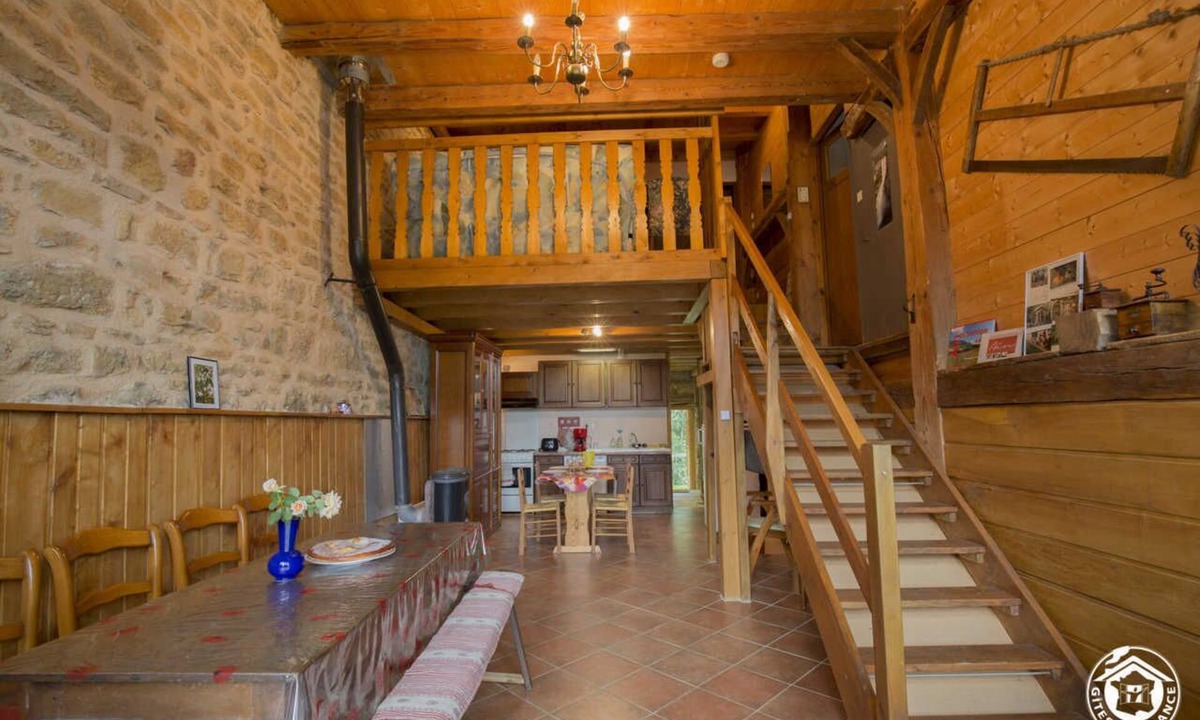 Nivollet-Montgriffon House | Gîte des Hirondelles