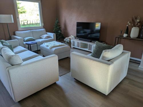 La Neuville-aux-Joutes House | Gîte des Petits Prés