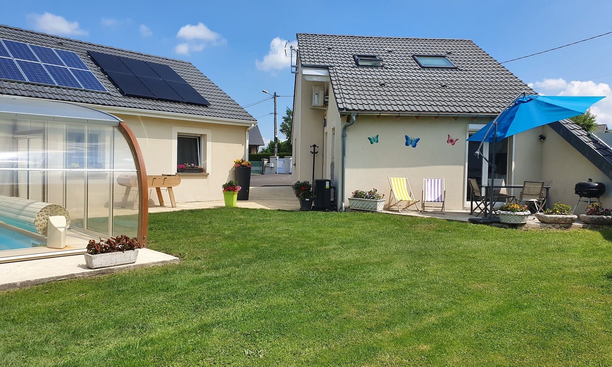 Nebouzat House | Gîte des pivoines