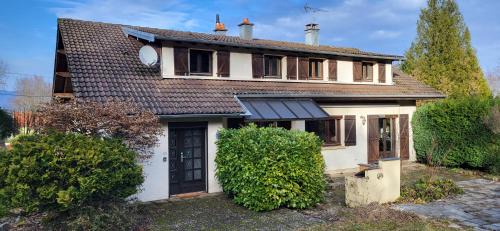 Evette-Salbert Apartment | Gîte des sources